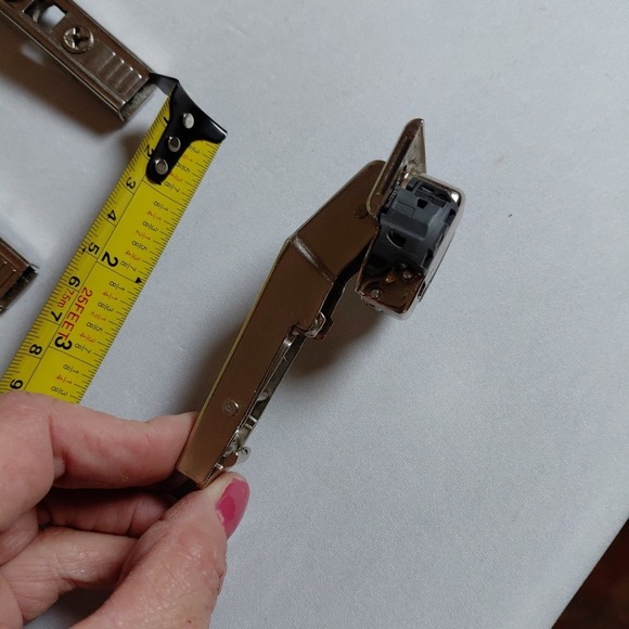 Lot of 29 Blum Soft Close Cabinet Door Hinges 71B355 & 71B955 - Picture 3 of 14